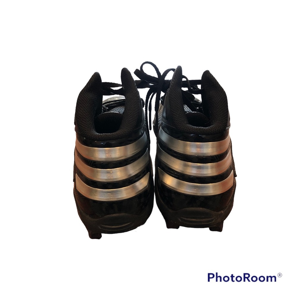 ADDIDAS baseball cleats